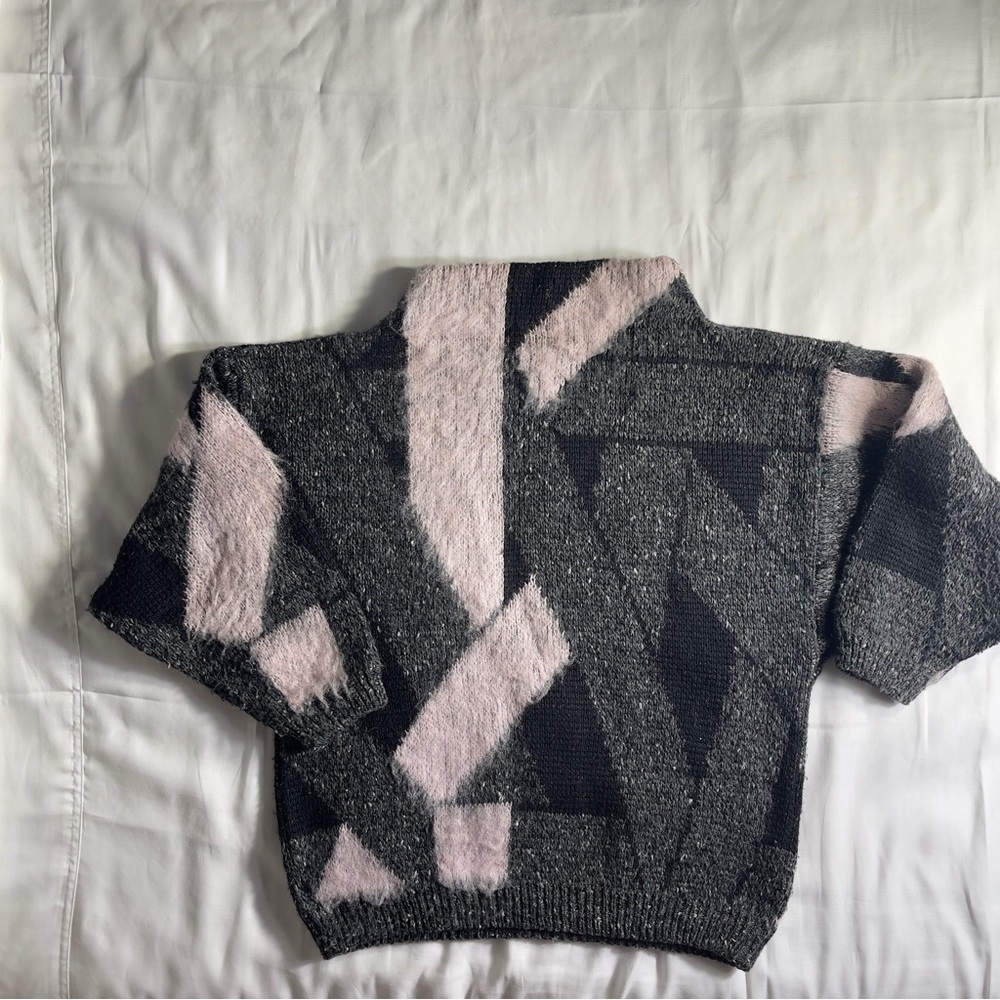 Vintages80s GeometricKnit F.B.E Taiwan/ Abstract Pink Charcoal Avant Garde Style